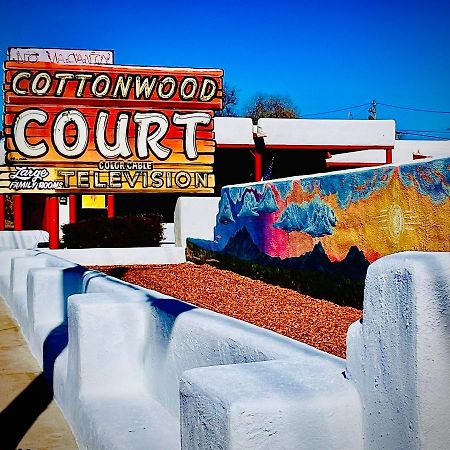 Cottonwood Court Motel ซานตาเฟ ภายนอก รูปภาพ
