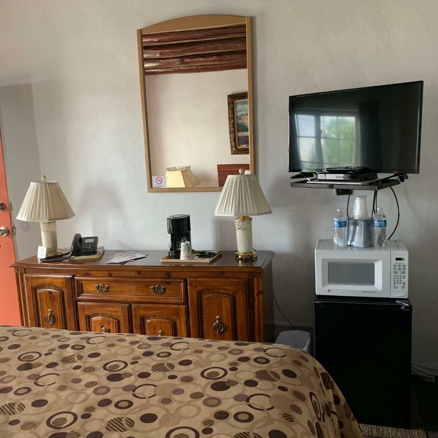 Cottonwood Court Motel ซานตาเฟ ภายนอก รูปภาพ