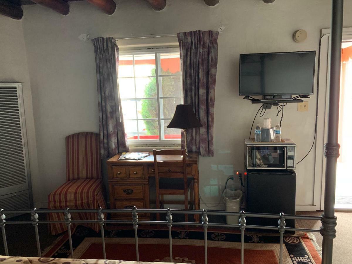 Cottonwood Court Motel ซานตาเฟ ภายนอก รูปภาพ